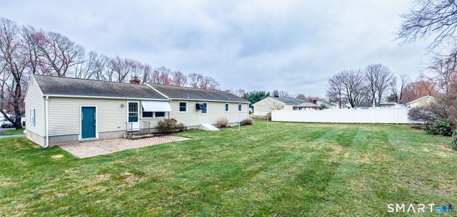 21 Riviera Drive, Enfield, CT 06082