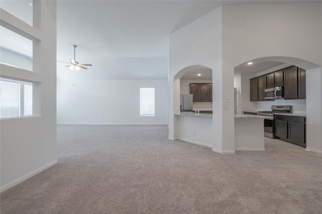 313 Sonbria PASS, Liberty Hill, TX 78642