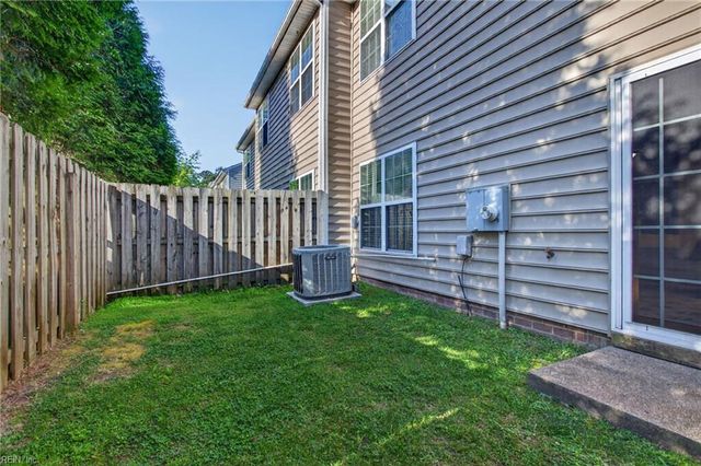 415 Lewis Burwell PL, Williamsburg, VA 23185
