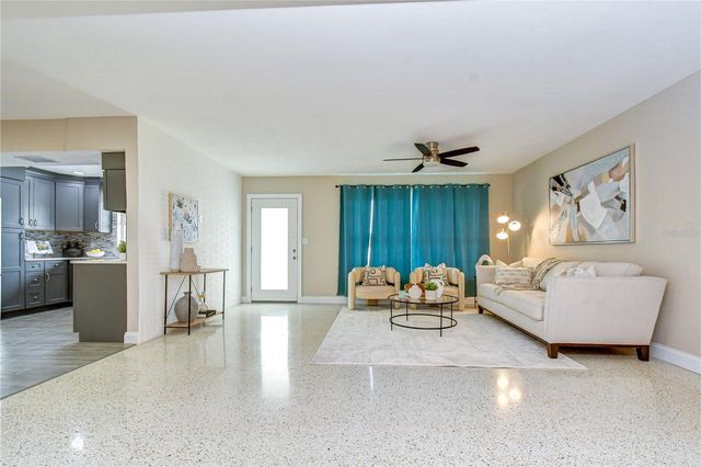 6871 4TH STREET S, St Petersburg, FL 33705