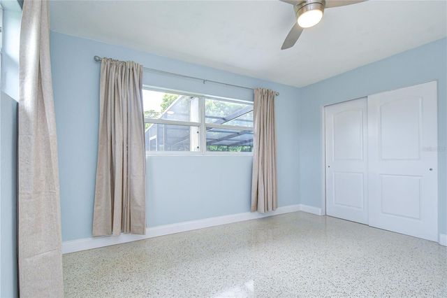 6871 4TH STREET S, St Petersburg, FL 33705