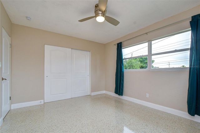 6871 4TH STREET S, St Petersburg, FL 33705