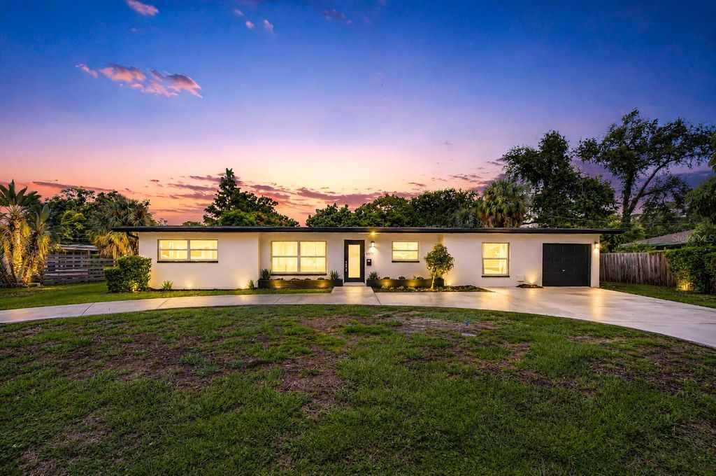 6871 4TH STREET S, St Petersburg, FL 33705