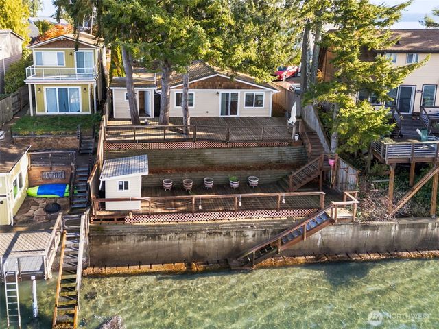 3130 Steamboat Island Road NW, Olympia, WA 98502