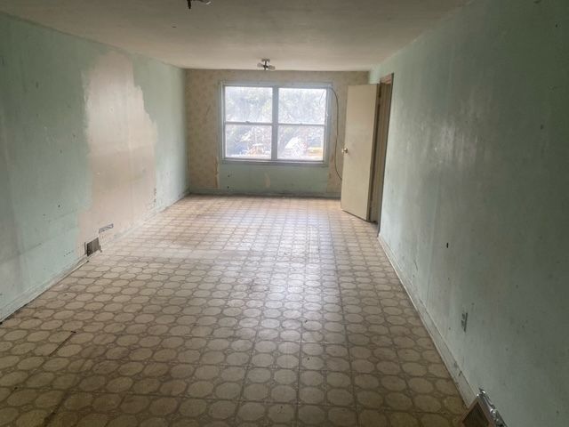 6643 S Wood Street, Chicago, IL 60636