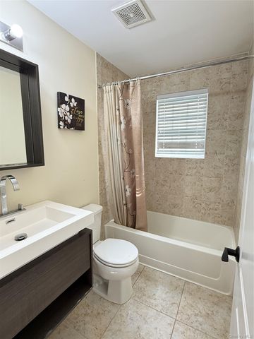 318 Cross Street 2, Westbury, NY 11590