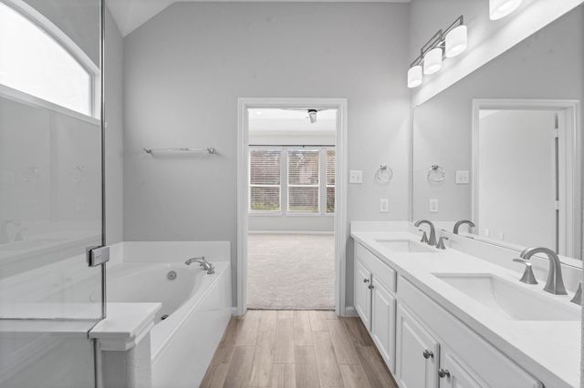 15 Patina Pines Place, The Woodlands, TX 77381