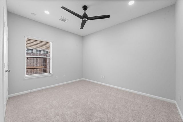 15 Patina Pines Place, The Woodlands, TX 77381