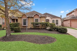 15 Patina Pines Place, The Woodlands, TX 77381