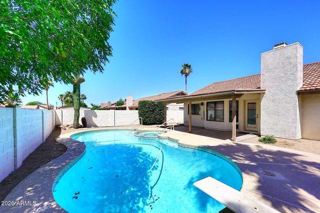 9079 E Davenport Drive, Scottsdale, AZ 85260