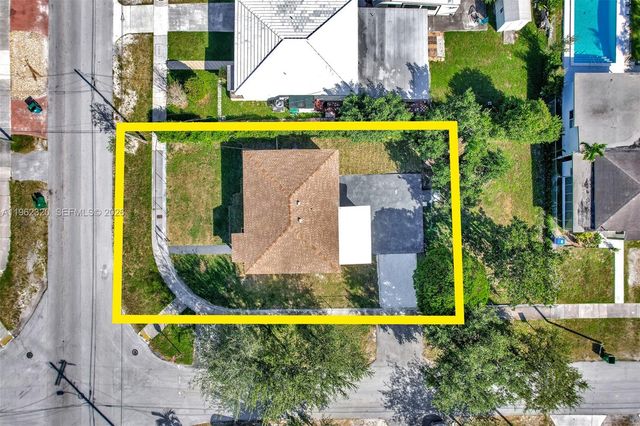 6540 SW 4th St 6540, Miami, FL 33144