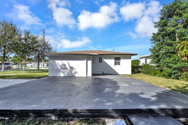 6540 SW 4th St 6540, Miami, FL 33144