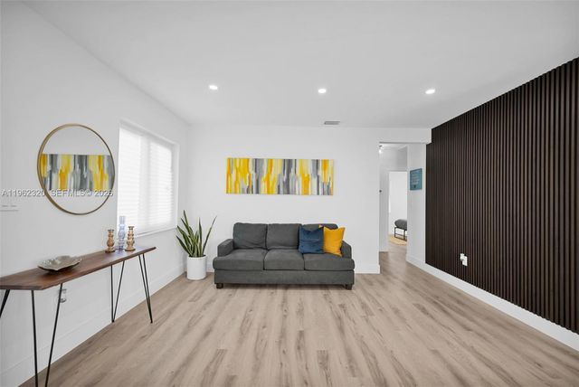 6540 SW 4th St 6540, Miami, FL 33144