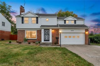 2256 N Taylor Road, South Euclid, OH 44112