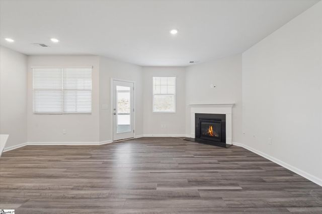 314 E Compass Way, Easley, SC 29640