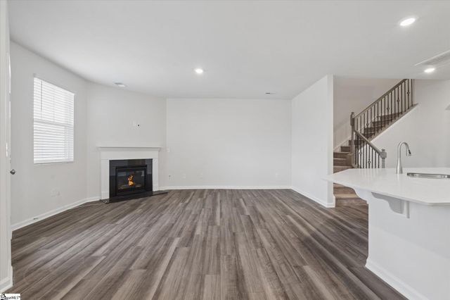 314 E Compass Way, Easley, SC 29640