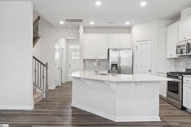 314 E Compass Way, Easley, SC 29640