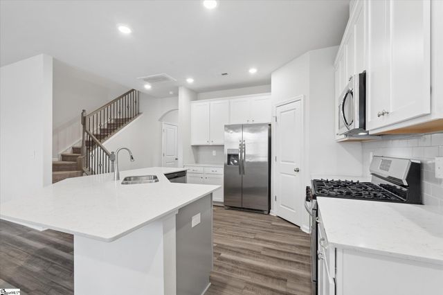 314 E Compass Way, Easley, SC 29640