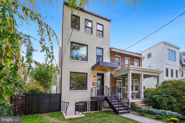 4414 HARRISON ST NW, Washington, DC 20015