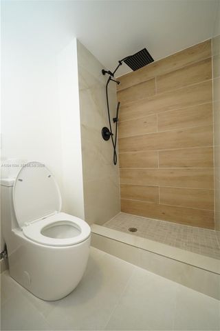 2551 Aragon Blvd 310, Sunrise, FL 33322