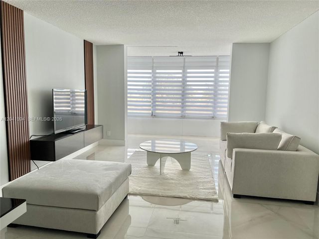 2551 Aragon Blvd 310, Sunrise, FL 33322