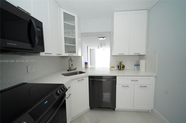 2551 Aragon Blvd 310, Sunrise, FL 33322
