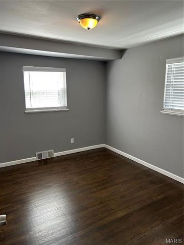 620 Nirk Avenue, St Louis, MO 63122