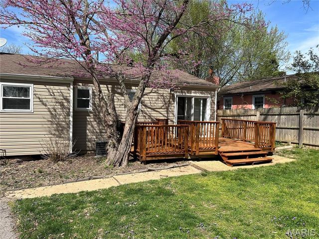 620 Nirk Avenue, St Louis, MO 63122