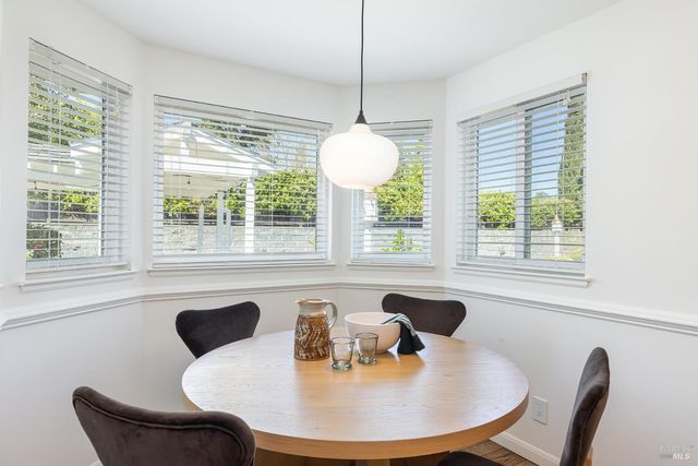 1184 Jerome Way, Napa, CA 94558