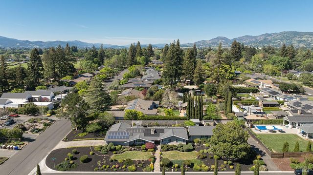 1184 Jerome Way, Napa, CA 94558