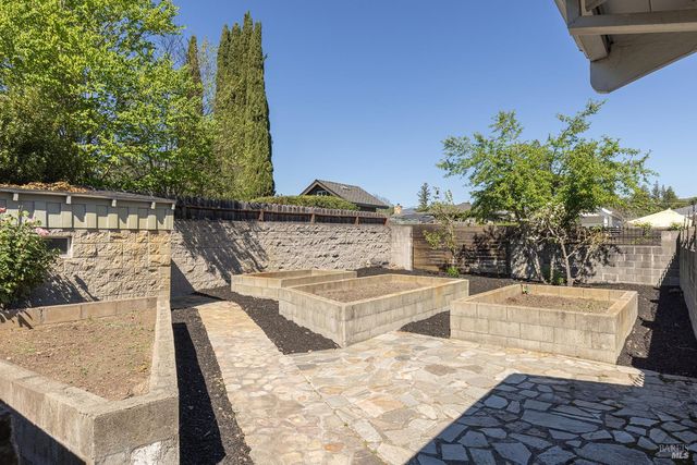 1184 Jerome Way, Napa, CA 94558