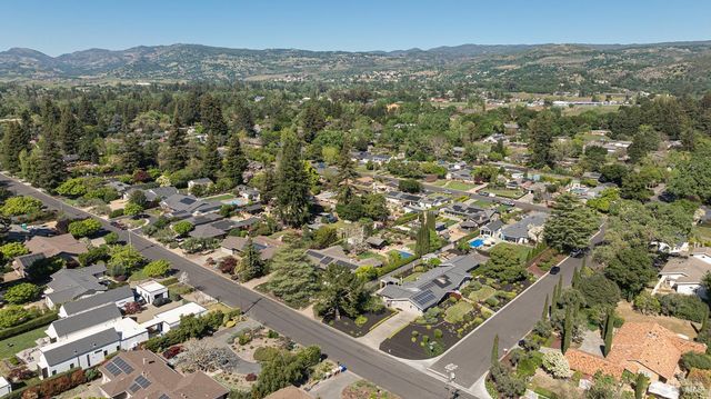 1184 Jerome Way, Napa, CA 94558