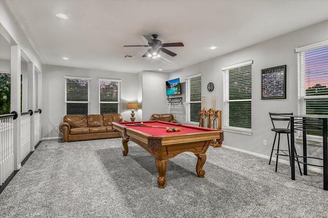 8802 Westminster GLN, Austin, TX 78730