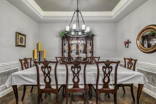8802 Westminster GLN, Austin, TX 78730