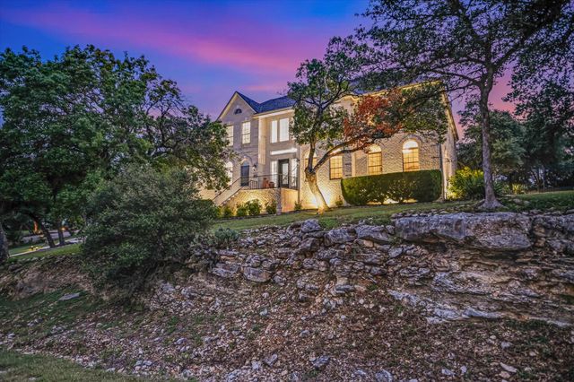 8802 Westminster GLN, Austin, TX 78730
