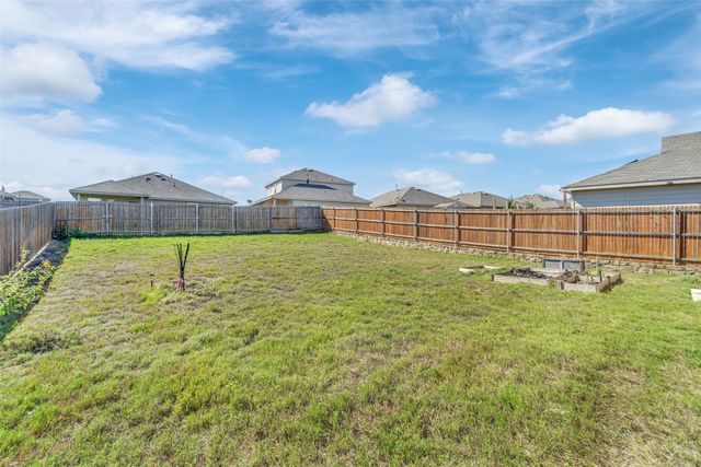 305 Frio Pass Trail, Fort Worth, TX 76052