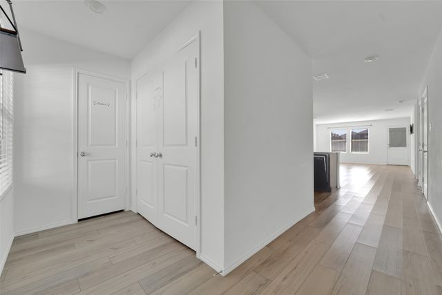 305 Frio Pass Trail, Fort Worth, TX 76052