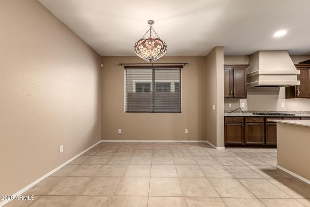 1694 S ROCHESTER Drive, Gilbert, AZ 85295