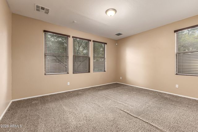 1694 S ROCHESTER Drive, Gilbert, AZ 85295