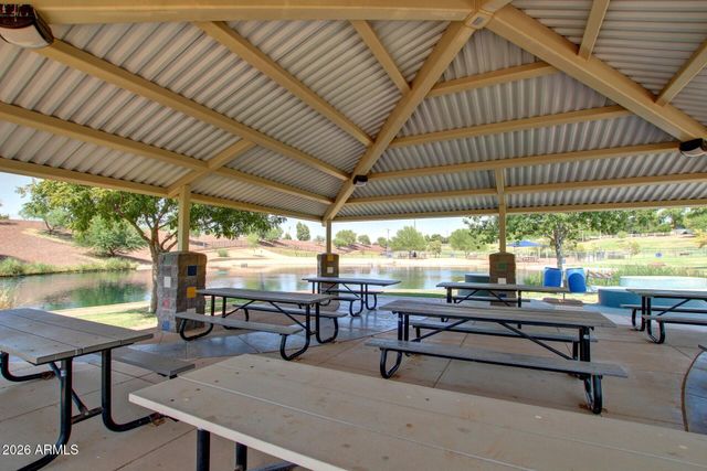 1694 S ROCHESTER Drive, Gilbert, AZ 85295