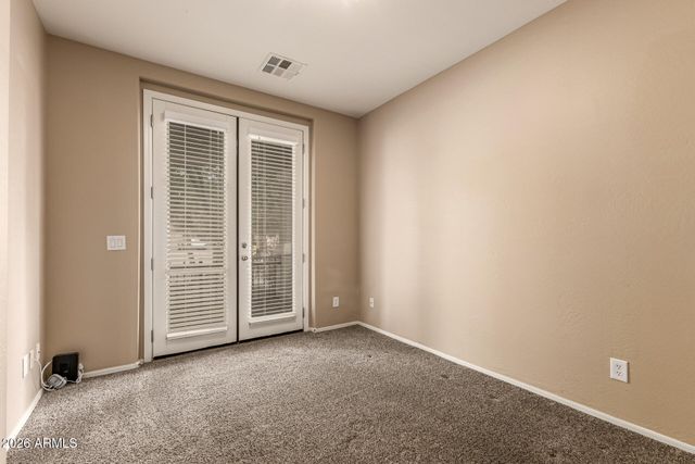 1694 S ROCHESTER Drive, Gilbert, AZ 85295