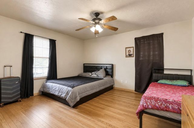 5401 County Road 200, Liberty Hill, TX 78642
