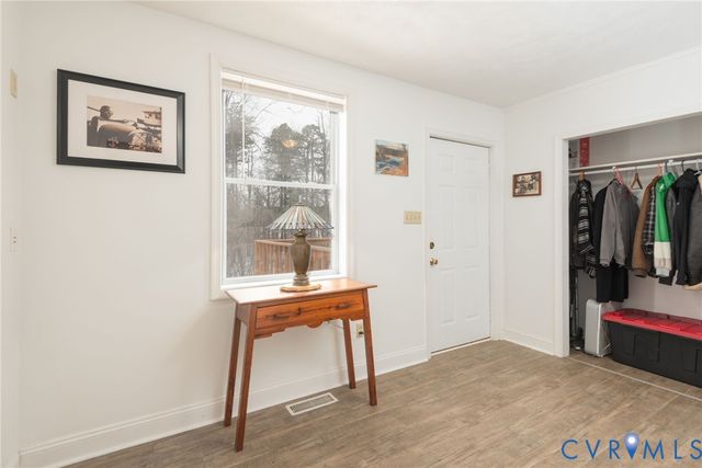 897 Willow Lake Rd, Buckingham, VA 23921