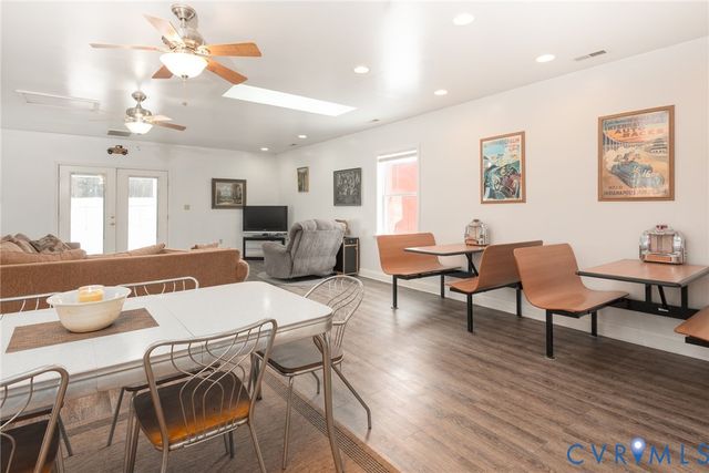 897 Willow Lake Rd, Buckingham, VA 23921