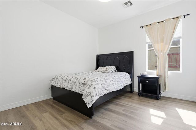 6822 S 40TH Drive, Phoenix, AZ 85041