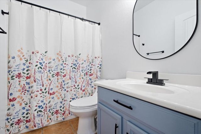 6822 S 40TH Drive, Phoenix, AZ 85041