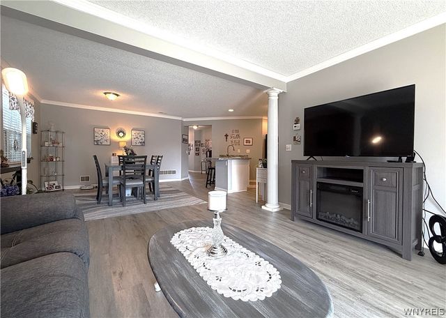 4330 Berkley Place F1, Hamburg, NY 14075