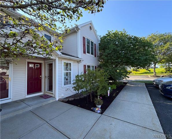 4330 Berkley Place F1, Hamburg, NY 14075
