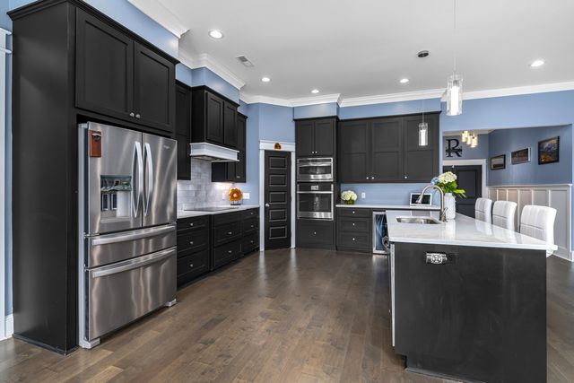 3020 Lowerlake Drive, Sumter, SC 29150