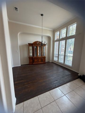 920 Ginger Trail, Desoto, TX 75115